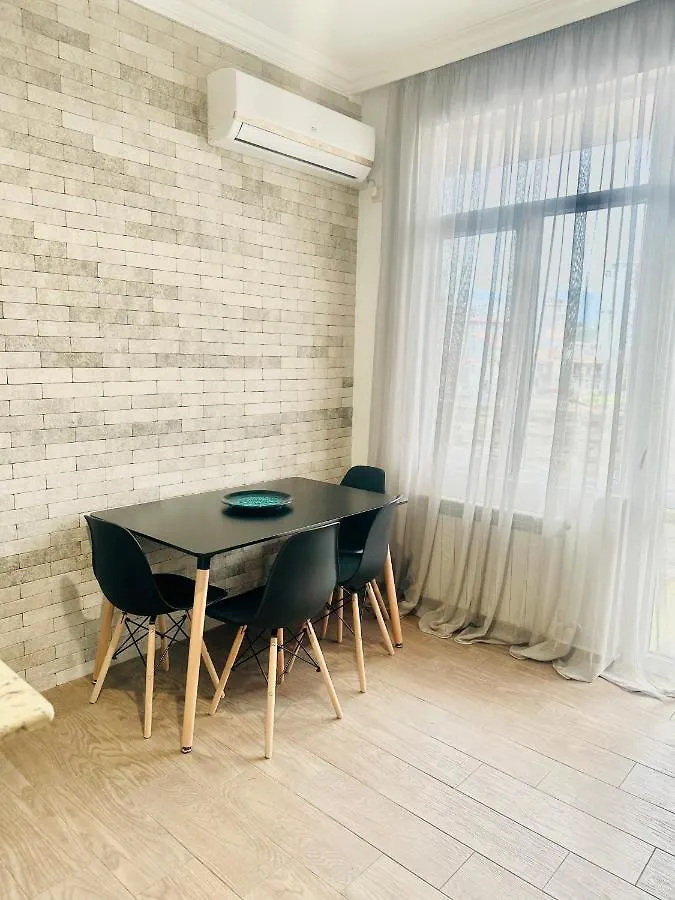 Lina'S Seaside Apartments 바투미